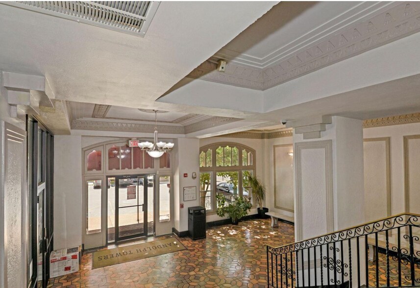 Building Photo - 3900 14th St NW