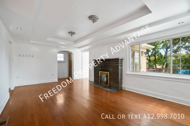 Building Photo - 2642 Mt Royal Rd