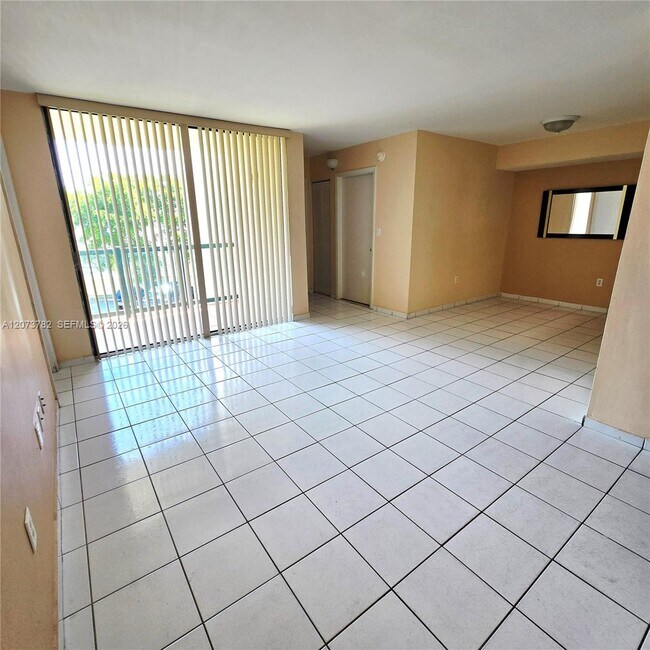 Building Photo - 2055 SW 122nd Ave