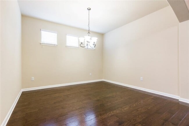 Building Photo - 1917 Tawakoni Dr