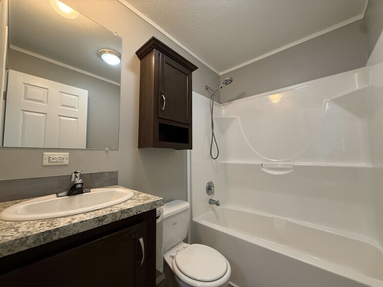 Building Photo - 11827 Cascade Cir