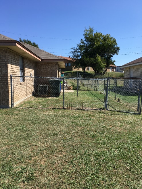 Building Photo - 802 Industrial Ave