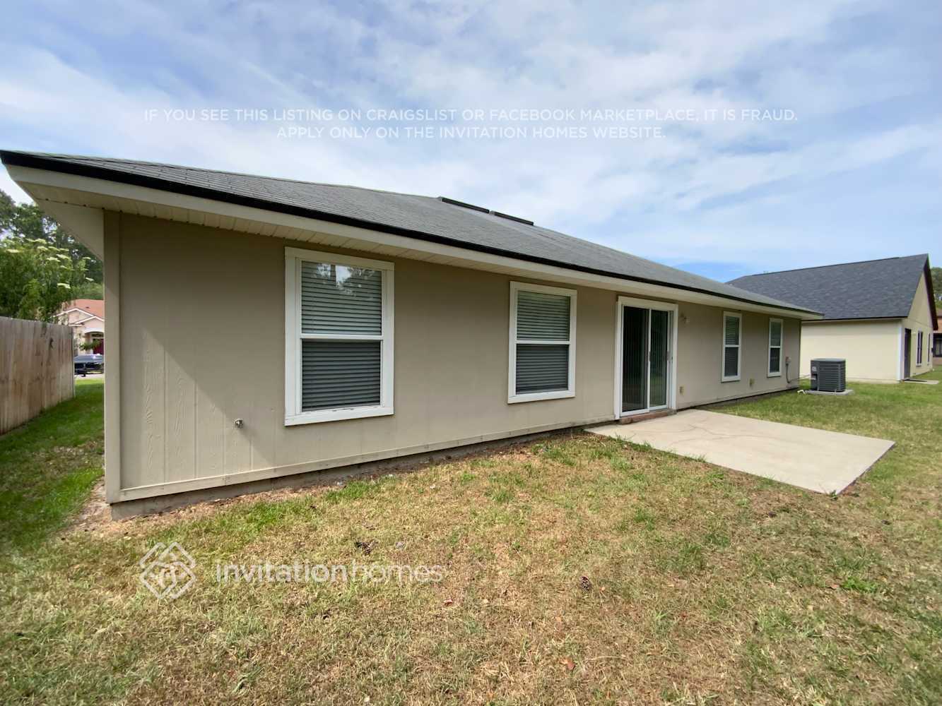 Building Photo - 10939 Apple Blossom Trail E