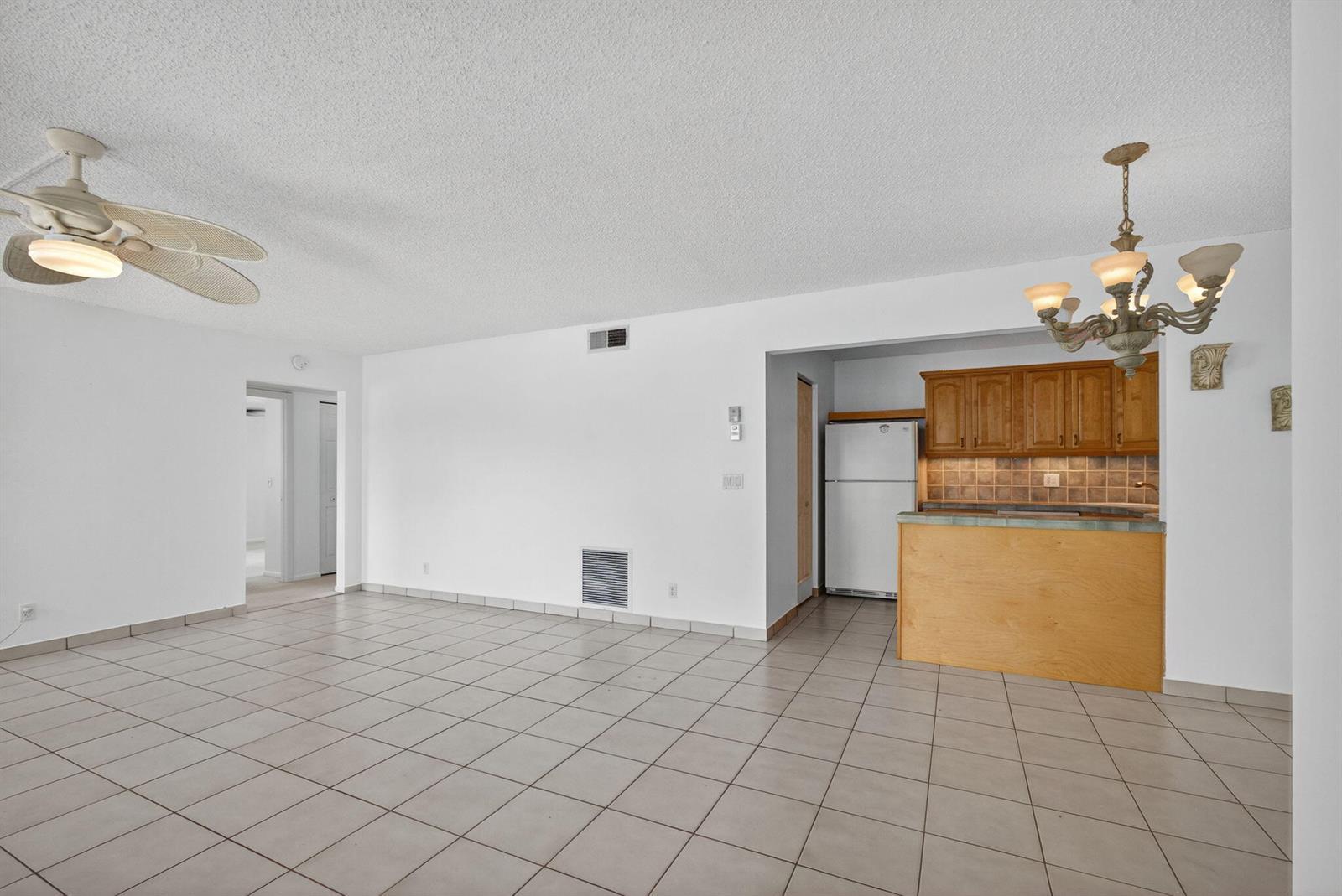 Building Photo - 4992 Sable Pine Cir