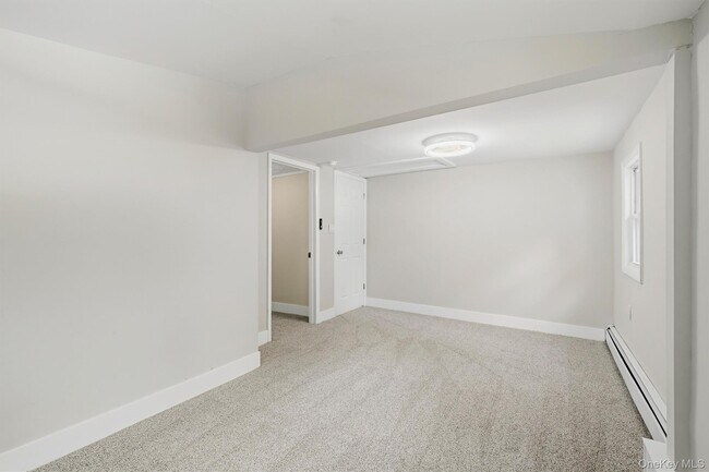 Building Photo - 12 Dickerson Pl
