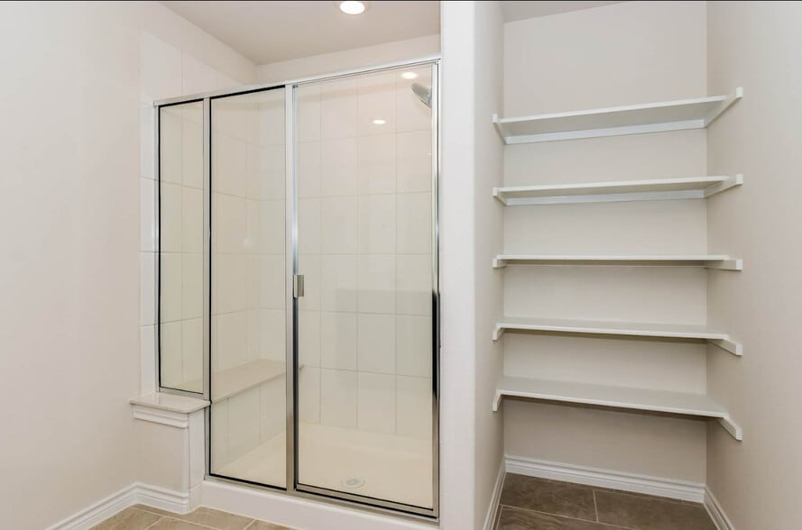 Building Photo - 7417 Alfriston Pl
