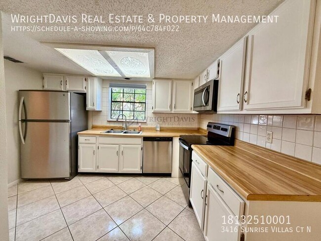 Building Photo - 3416 Sunrise Villas Ct N
