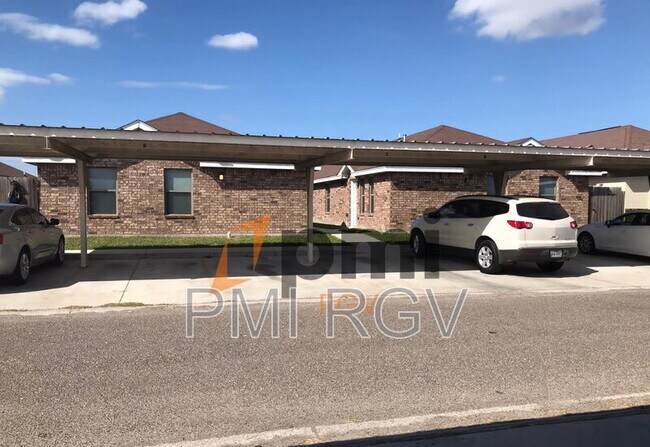 Building Photo - 3903 S Radisson Ave