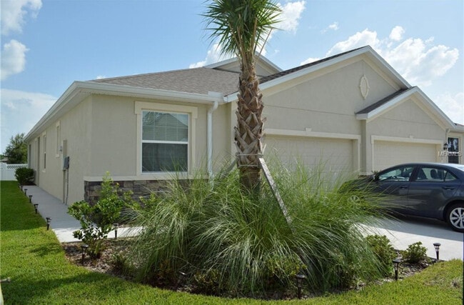 Building Photo - 32982 Windelstraw Dr