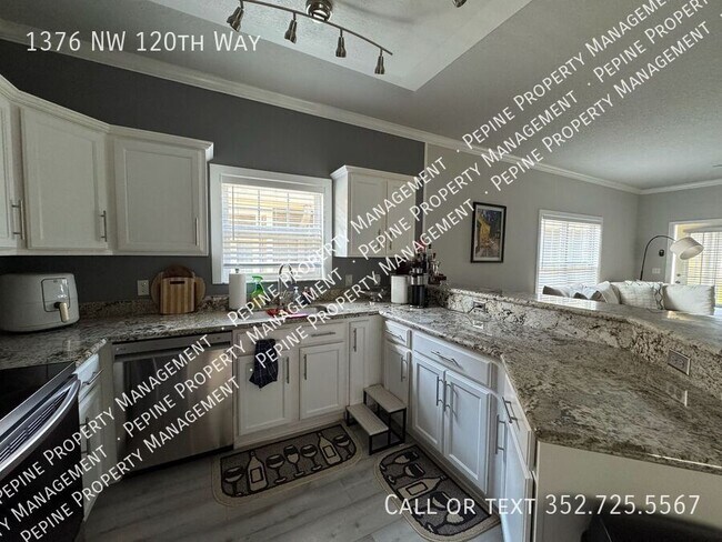 Building Photo - 1376 NW 120th Way