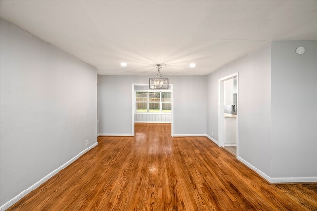 Building Photo - 8527 Greenbush St