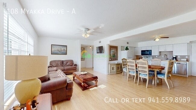 Building Photo - 108 Myakka Dr