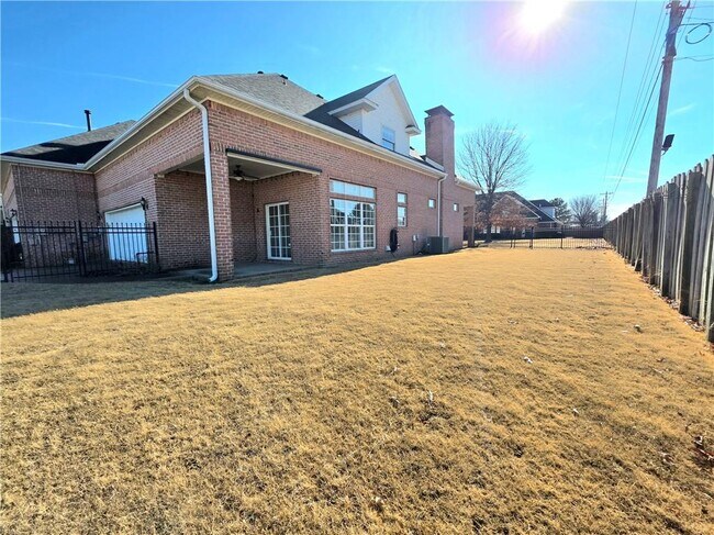 Building Photo - 7180 Sundrop's Ct