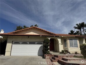 Building Photo - 1626 Viola Pl