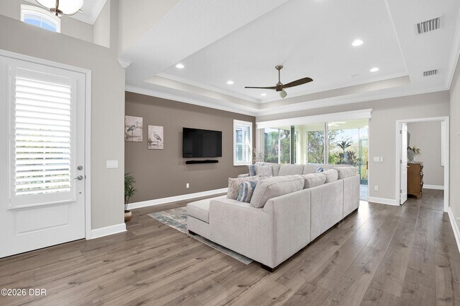 Building Photo - 341 Good Life Wy