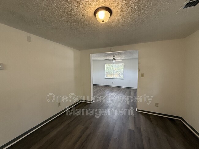 Building Photo - 539 W Georgia St