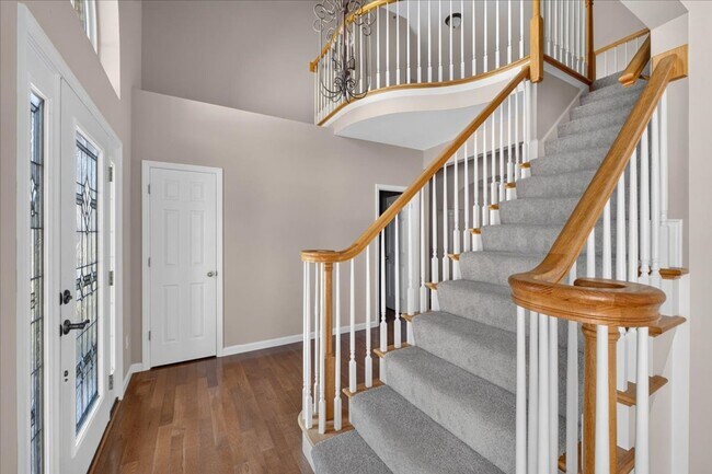 Building Photo - 1519 Prospector Trail