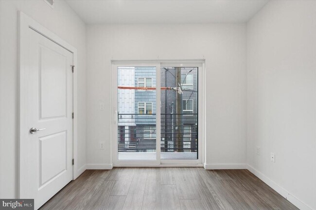 Building Photo - 1617 Ridge Ave