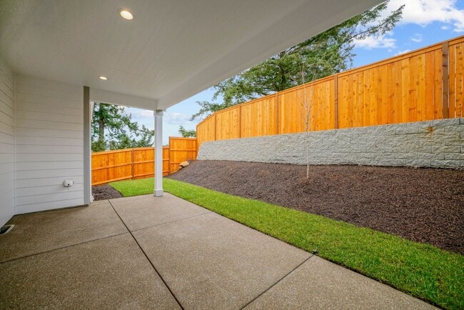 Building Photo - 3Bd/2Ba Single Story Home - Available Early March 2026!