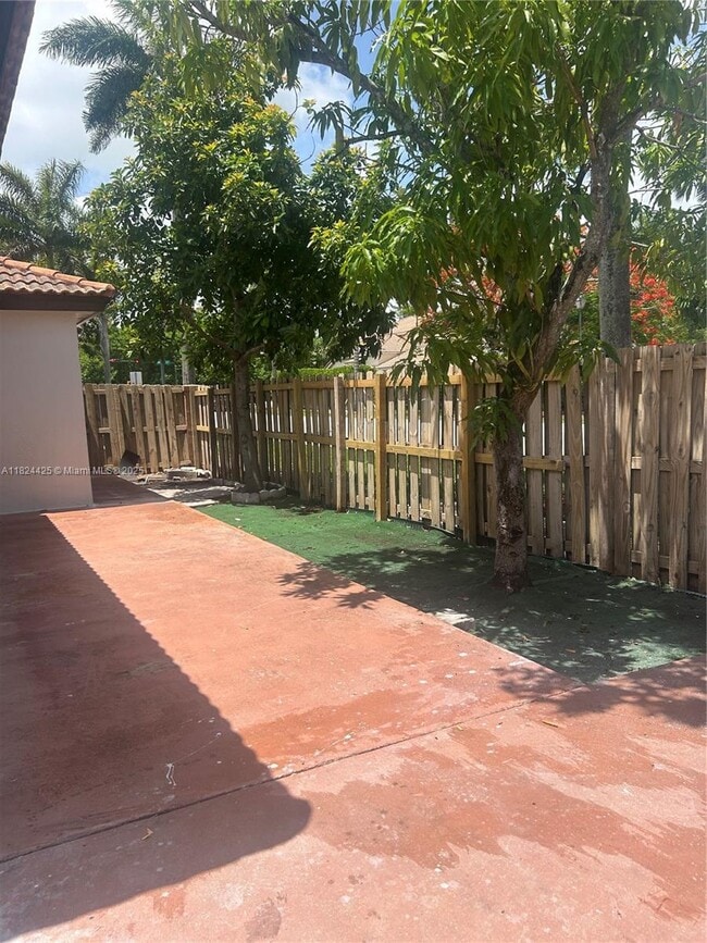 Building Photo - 1107 NW 132nd Ct