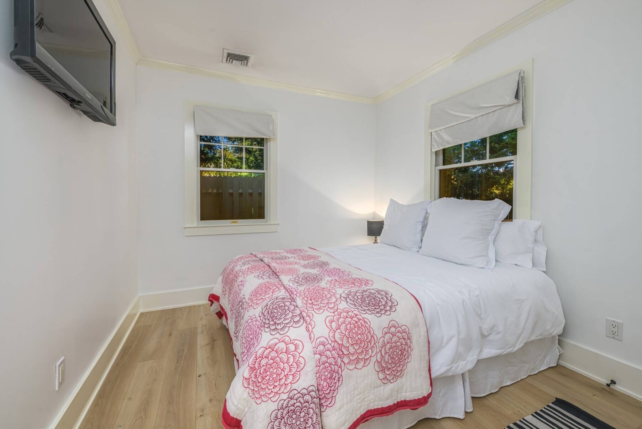 Building Photo - 48 Osborne Ave