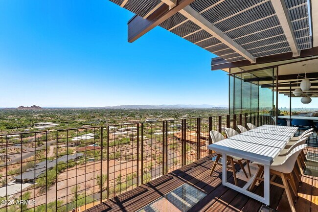 Building Photo - 4925 E Red Rock Dr