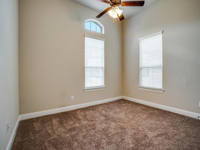 Building Photo - 10500 Fort Stockton Pl