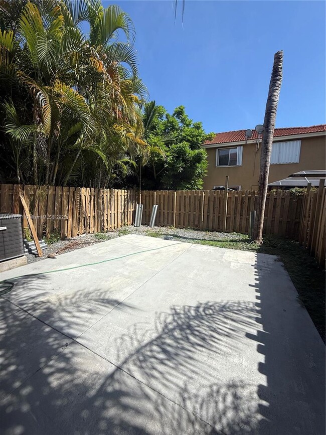 Building Photo - 13404 SW 153 Terrace