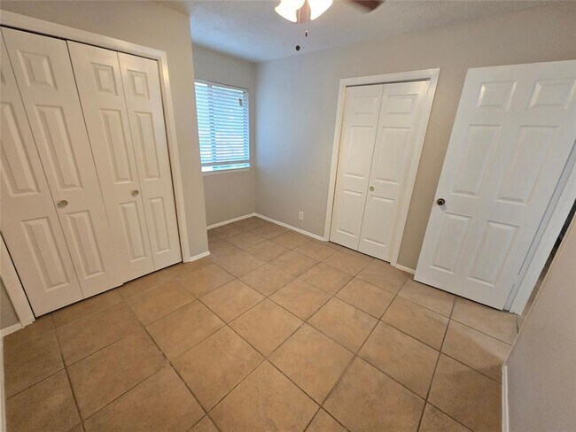 Building Photo - 12601 Teague Trail