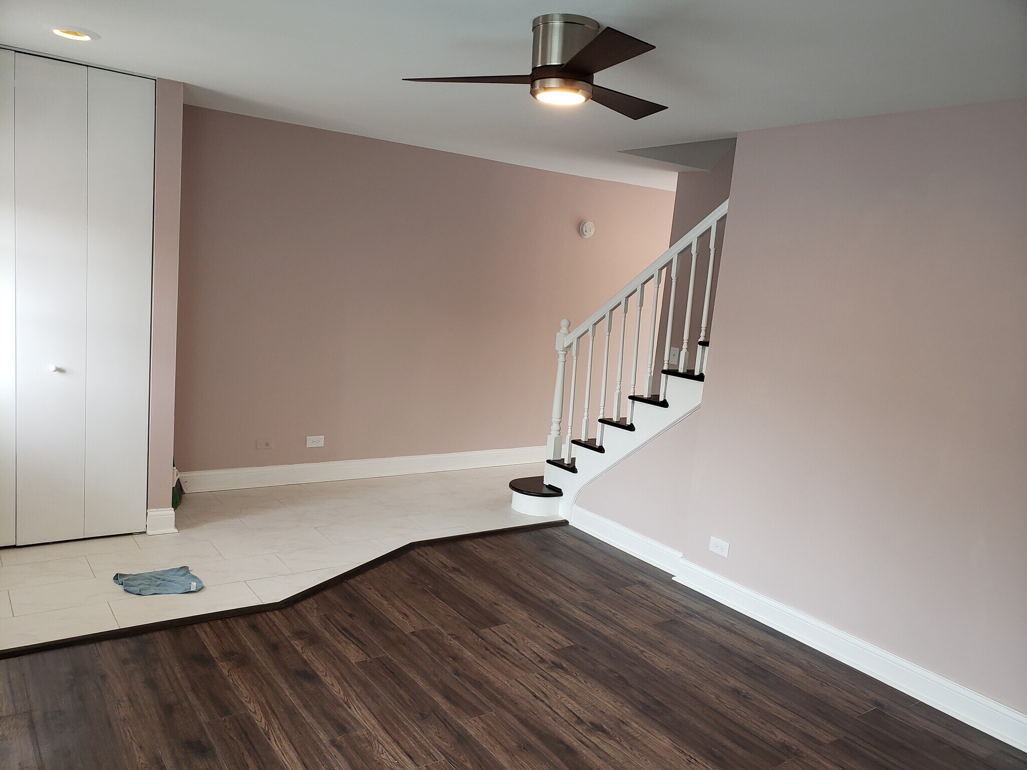 Building Photo - 2142 Rugen Rd