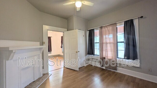 Building Photo - 1014 W Gregory St