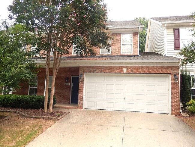 Primary Photo - 3335 Archdale Dr