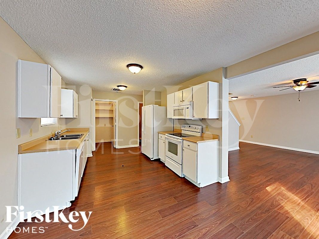 Building Photo - 4234 Kellybrook Dr