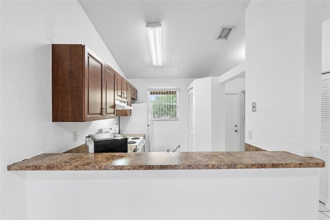 Building Photo - 3562 NW 91st Ln