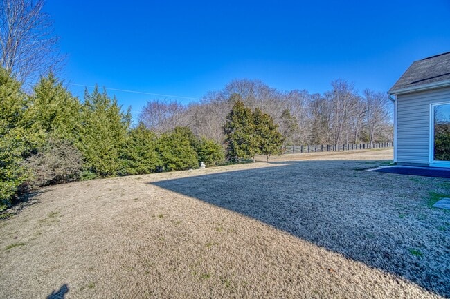 Building Photo - Incredible Home In Gated Community/Simpsonville