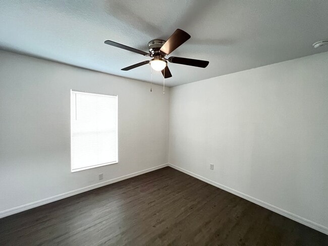 Building Photo - BEAUTIFUL 3 BD/2BA Home in Ocklawaha!!