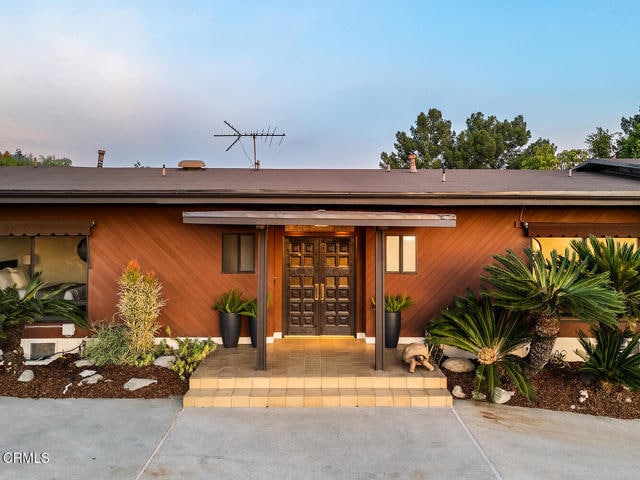 Building Photo - 339 Patrician Way