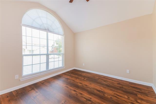 Building Photo - 9306 Chimneywood Dr