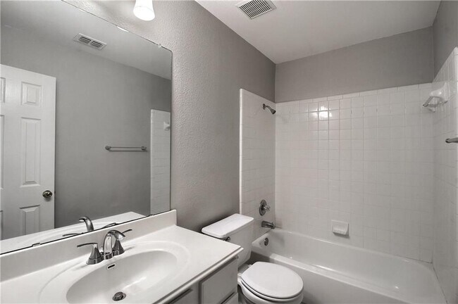 Building Photo - 1009 Placid Creek Ct