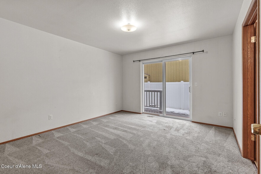 Primary Suite with Slider and private deck - 1405 N 12th St