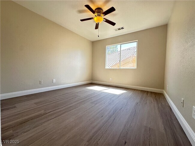 Building Photo - 1828 Dolce Dr