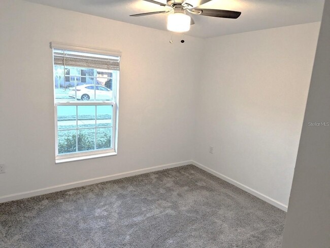 Building Photo - 292 Pinewood Gardens Blvd
