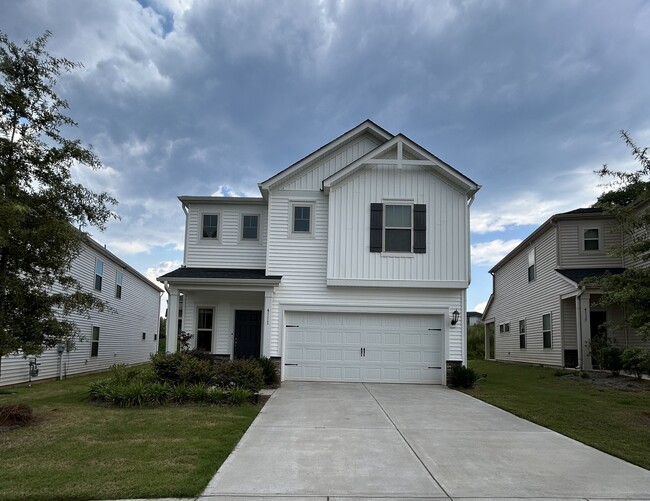 Spacious 2 story home in an upscale neighborhood with mature landscaping. - 4111 Honey Locust Dr