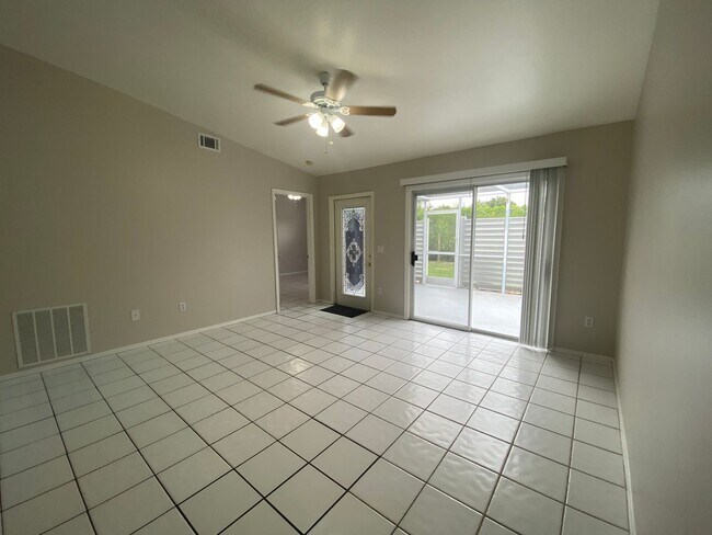 Building Photo - 3300 Loveland Blvd