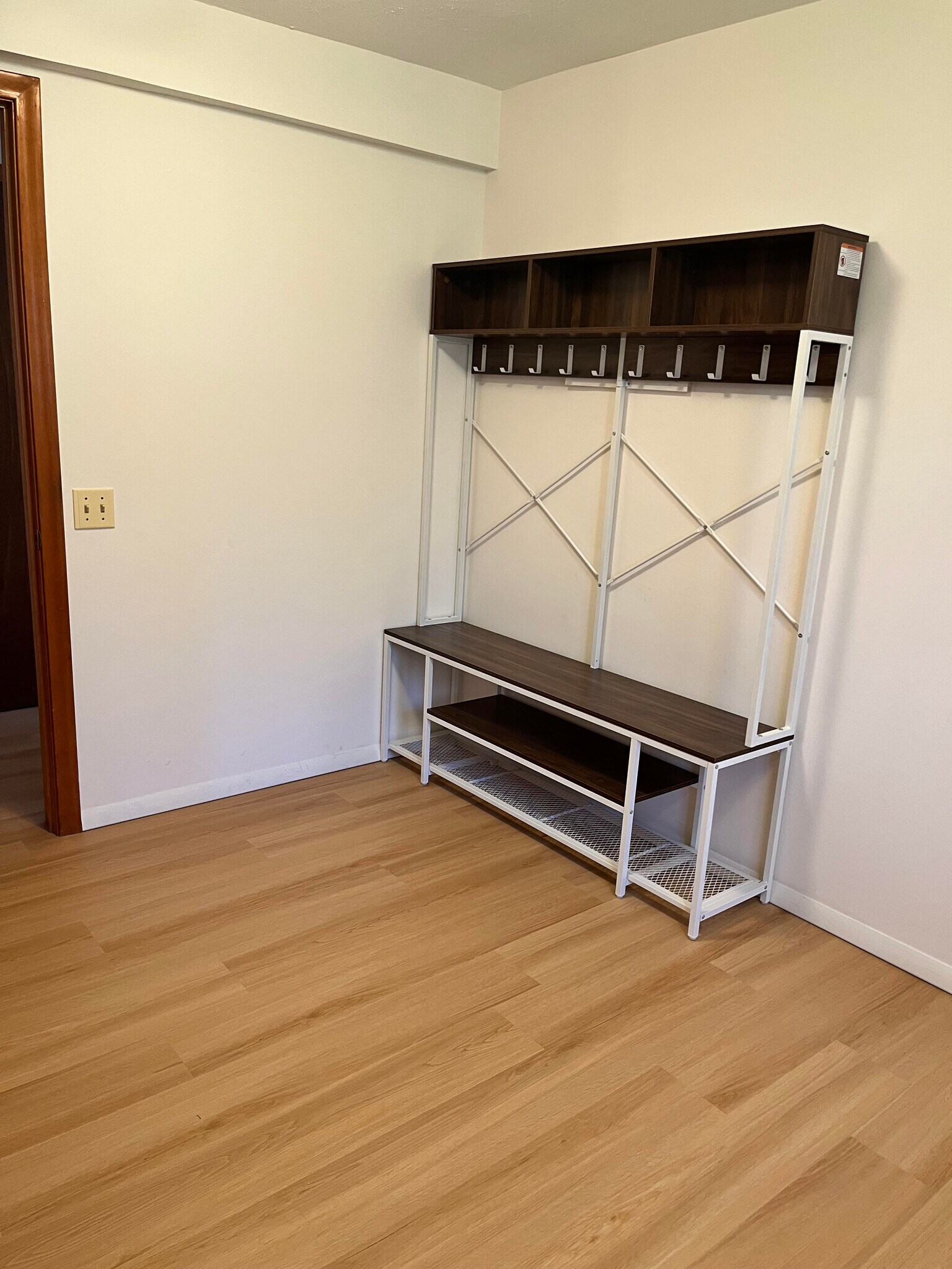 Lower Mudroom/Laundry - 467 Tunnel Rd