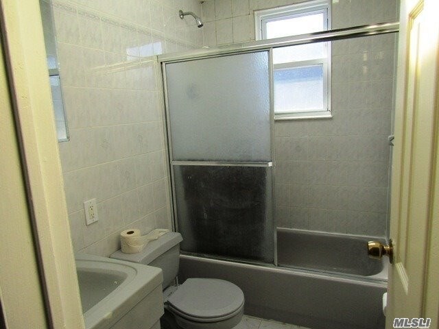 Building Photo - 28 Dyckman Ave