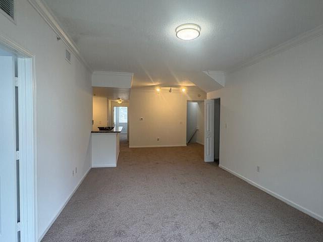 Building Photo - 5980 W Sample Rd