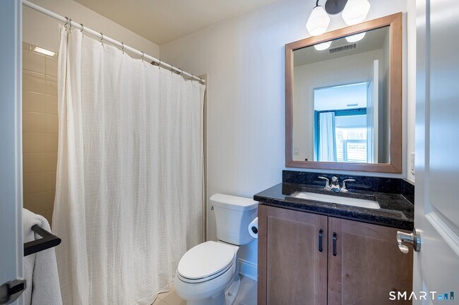 Building Photo - 35 Moorland Dr