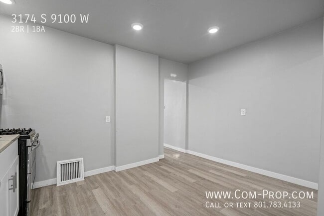 Building Photo - 3174 S 9100 W