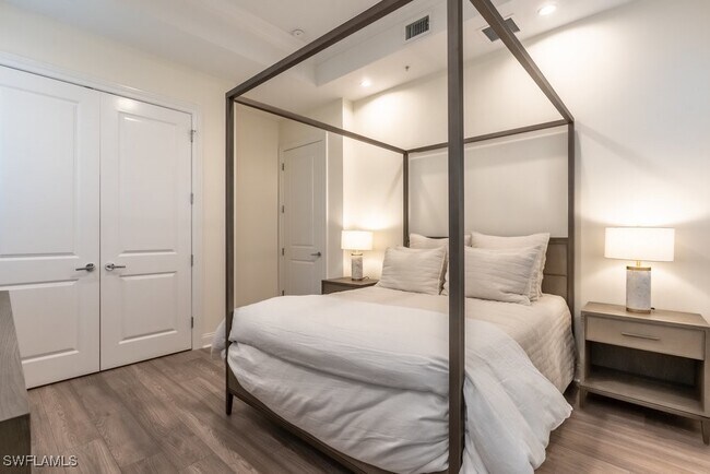 Building Photo - 16394 Corsica Way